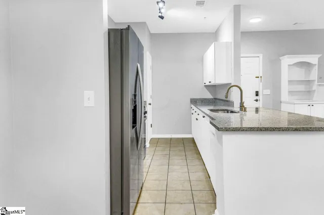 $1,825 | 421 McKenna Circle, Greenville, SC 29615