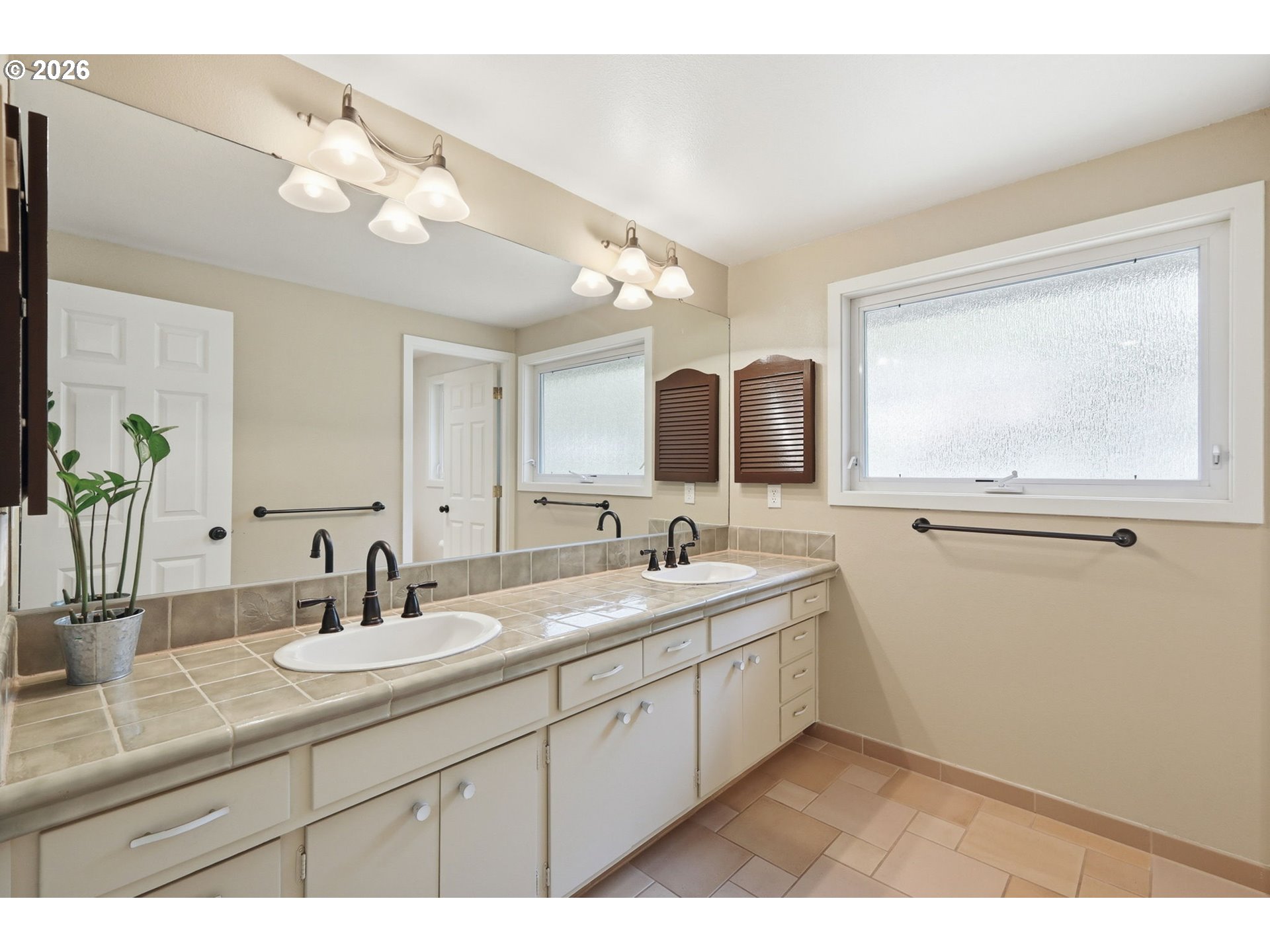 4032 Normandy Way Eugene, OR 97405 - Photo 31 of 48