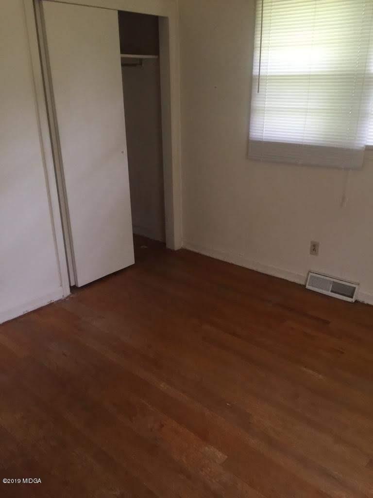 2361 Kensington Road Macon, GA 31211 - Photo 4 of 9 IMG957442