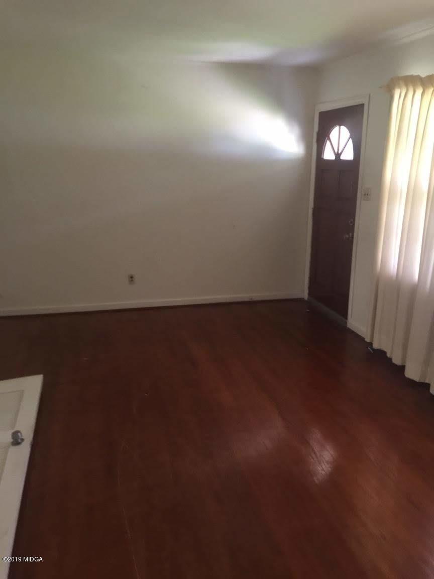 2361 Kensington Road Macon, GA 31211 - Photo 8 of 9 IMG957436