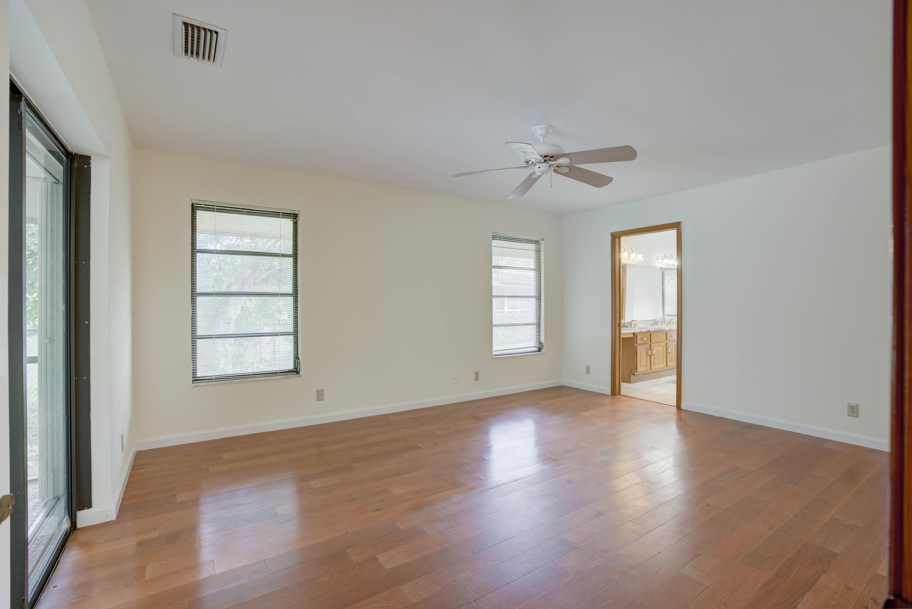 15 Dunbar Road Palm Beach Gardens, FL 33418 - Photo 11 of 45 Master Bedroom