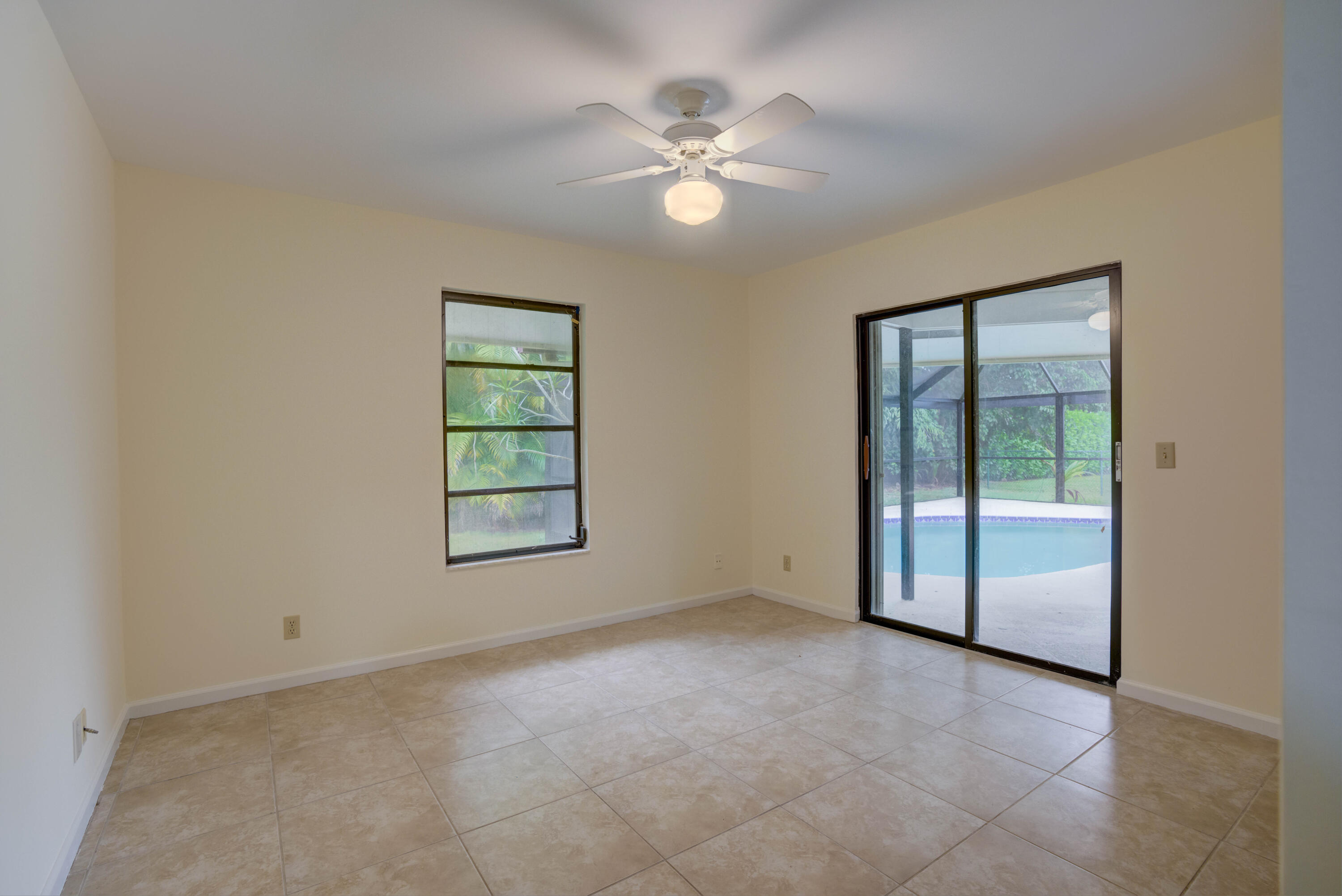 15 Dunbar Road Palm Beach Gardens, FL 33418 - Photo 17 of 45 2nd Bedroom