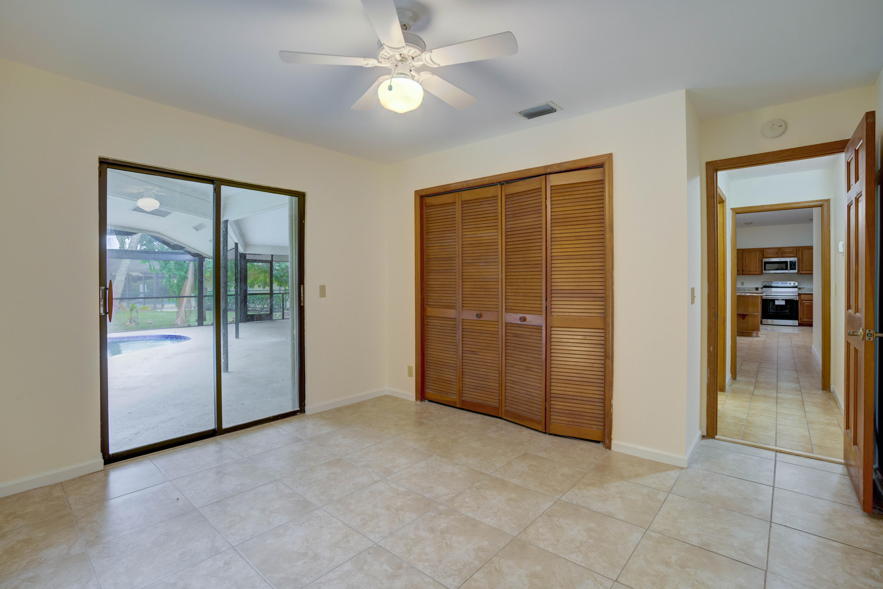 15 Dunbar Road Palm Beach Gardens, FL 33418 - Photo 18 of 45 2nd Bedroom