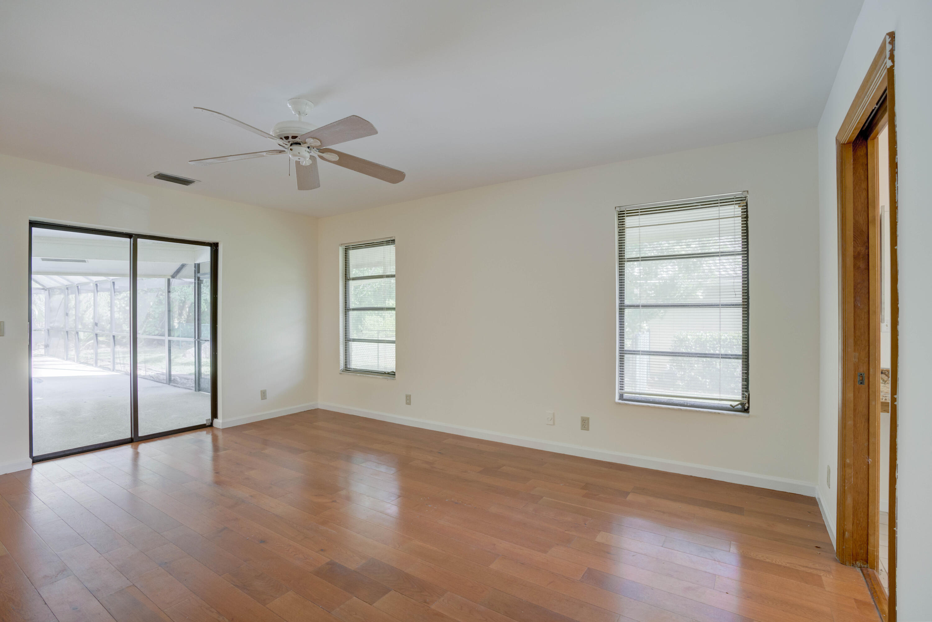 15 Dunbar Road Palm Beach Gardens, FL 33418 - Photo 10 of 45 Master Bedroom