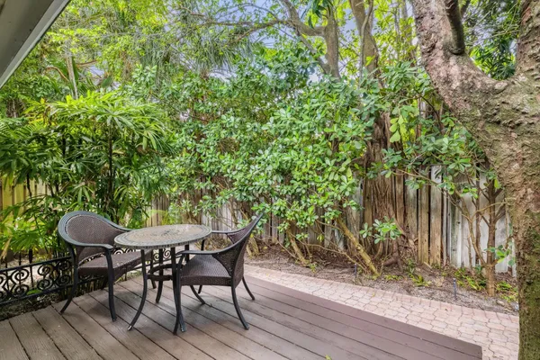 $21,000 | 3301 Northeast 16th Street, Fort Lauderdale, FL 33304