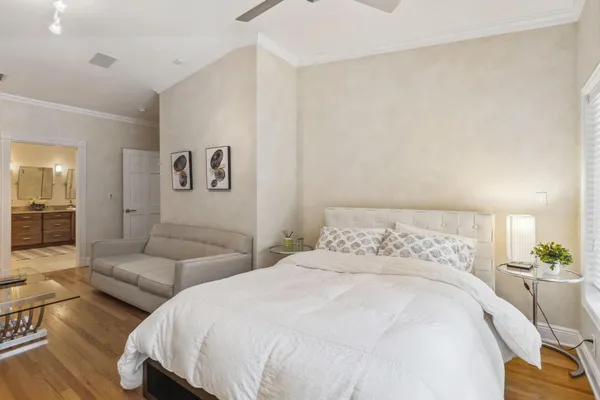 $21,000 | 3301 Northeast 16th Street, Fort Lauderdale, FL 33304