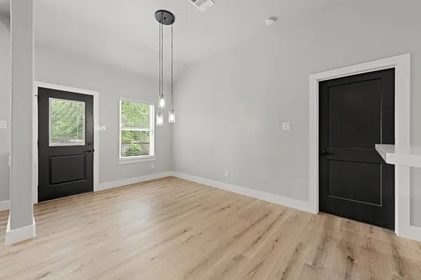 $3,500 | 169 Forest Heights Lane, Montgomery, TX 77316