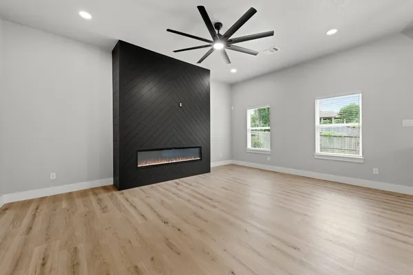 $3,500 | 169 Forest Heights Lane, Montgomery, TX 77316
