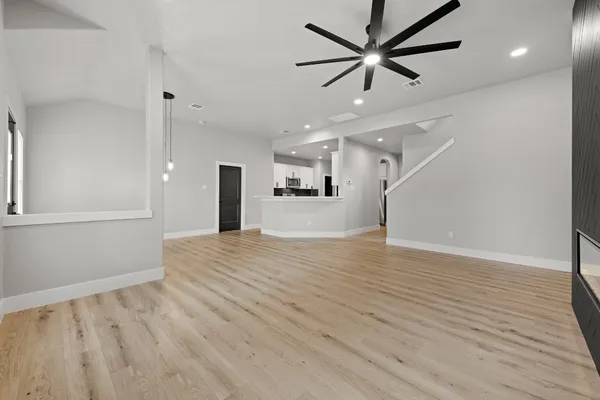 $3,500 | 169 Forest Heights Lane, Montgomery, TX 77316