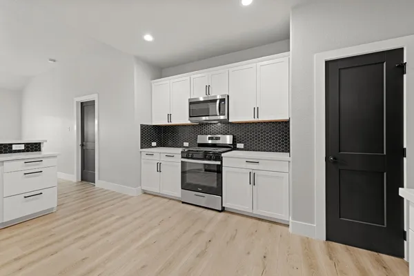 $3,500 | 169 Forest Heights Lane, Montgomery, TX 77316