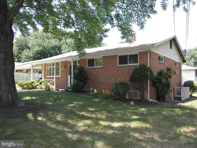 604 Lowander Lane Silver Spring, MD 20901 - Photo 1 of 30 Exterior (Main)