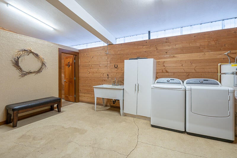 3555 Oak Grove Road Rickreall, OR 97371 - Photo 32 of 38 34