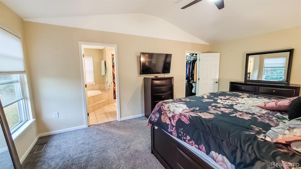 7245 Johnson Road Flushing, MI 48433 - Photo 21 of 48 Gallery Image 21