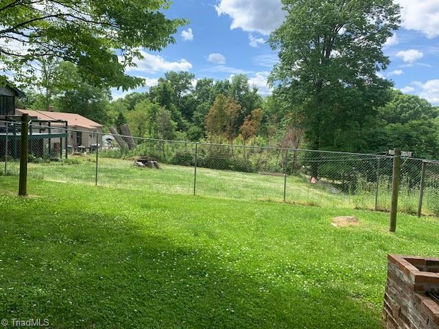 946 Cliff Road Asheboro, NC 27203 - Photo 22 of 26 Gallery Image 22