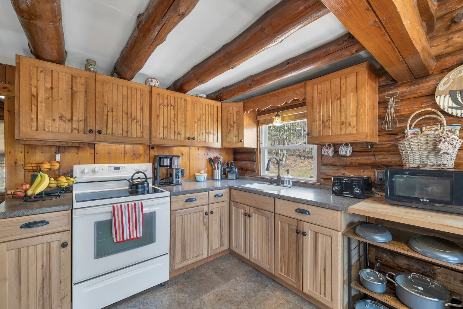 133 Thunder Road Franklin, NH 03235 - Photo 23 of 60 Gallery Image 23