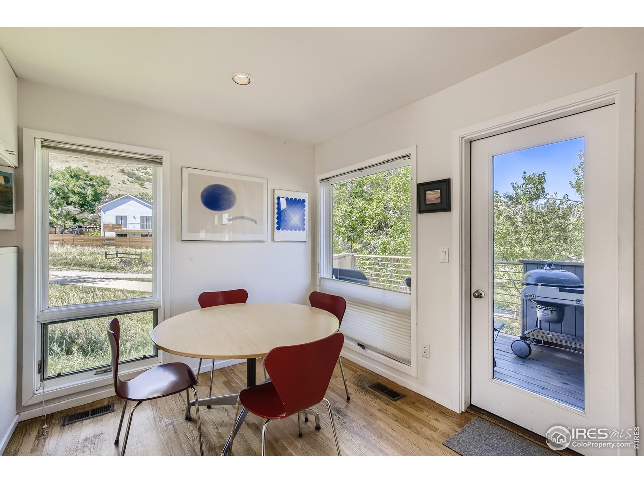 365 Quail Circle Boulder, CO 80304 - Photo 5 of 29 a living room with furniture and a window