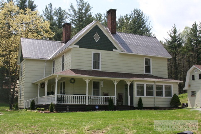2974 Bare Creek Road Jefferson, NC 28640 - Photo 1 of 26 Gallery Image 1