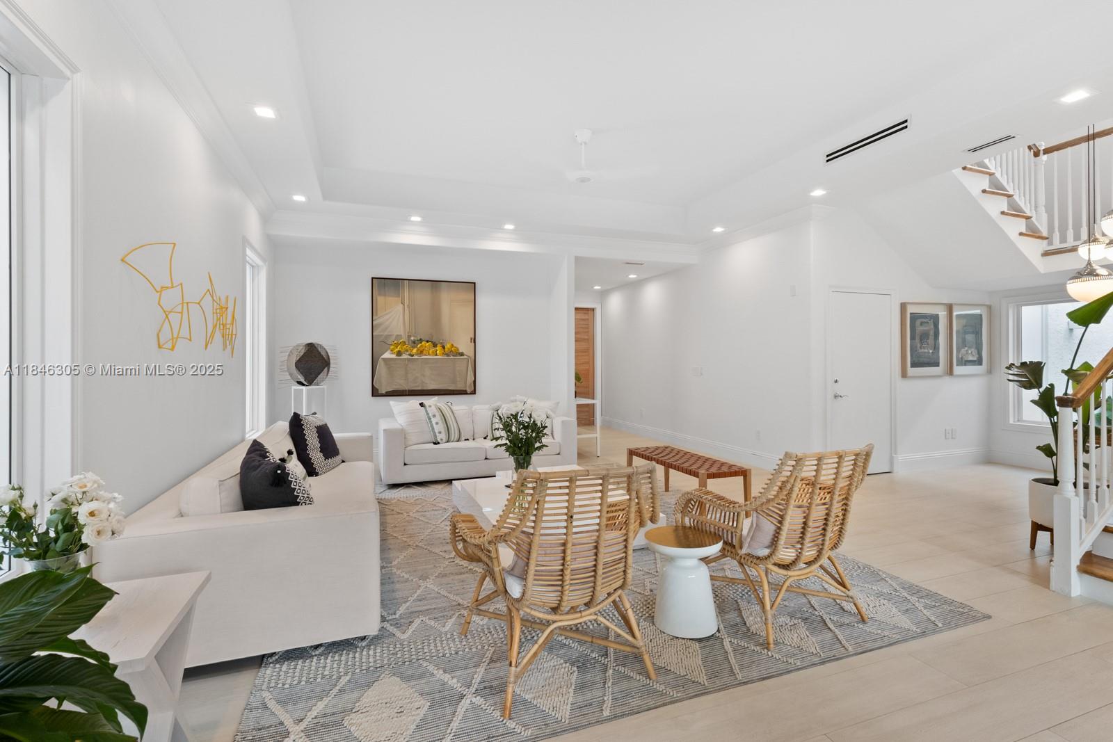 5 Coconut Lane Key Biscayne, FL 33149 - Photo 3 of 41 a living room with furniture and wooden floor