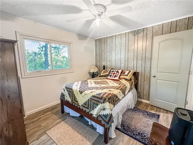 $165,000 | 29682 Zenith Lane, Edwards, MO 65326