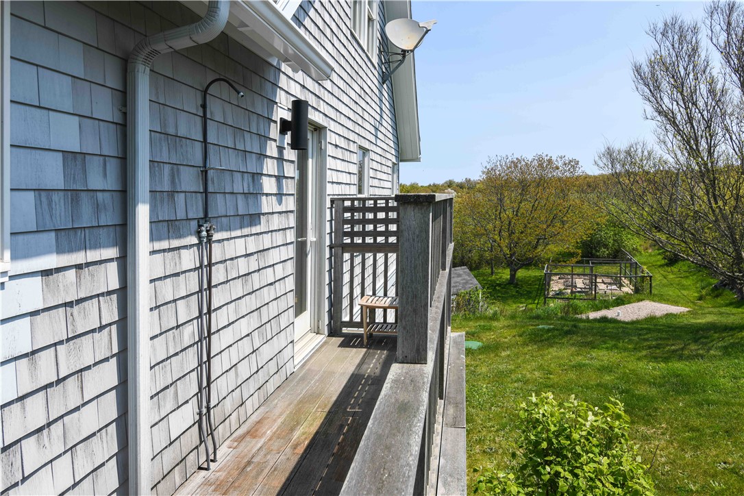 749 Corn Neck Road Block Island, RI 02807 - Photo 18 of 35