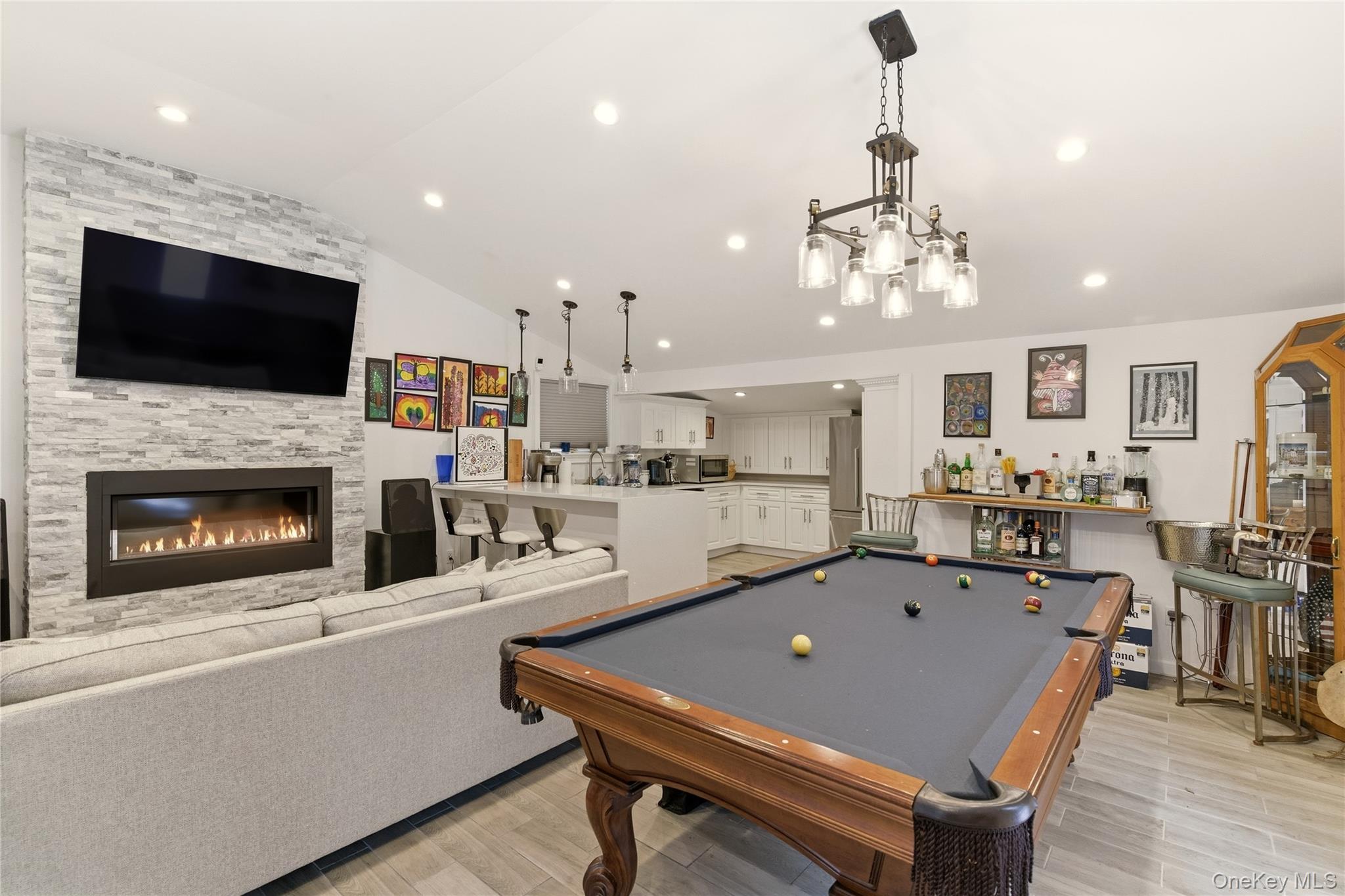 1017 Friendly Road Oyster Bay, NY 11771 - Photo 29 of 31