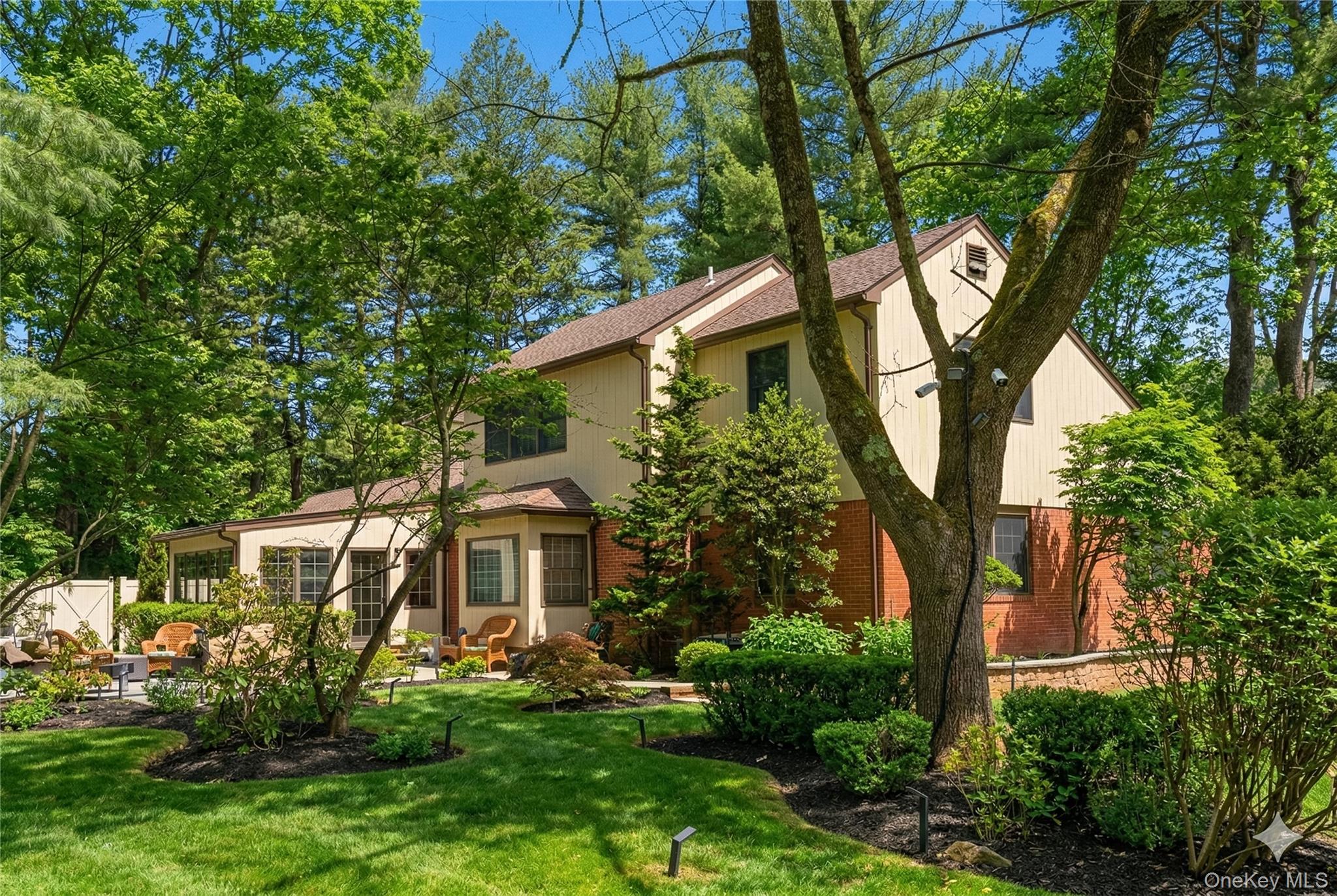 1017 Friendly Road Oyster Bay, NY 11771 - Photo 31 of 31