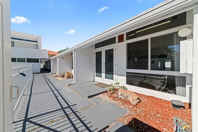 $2,149 | 1951 Northeast 51st Street, Unit 1, Fort Lauderdale, FL 33308