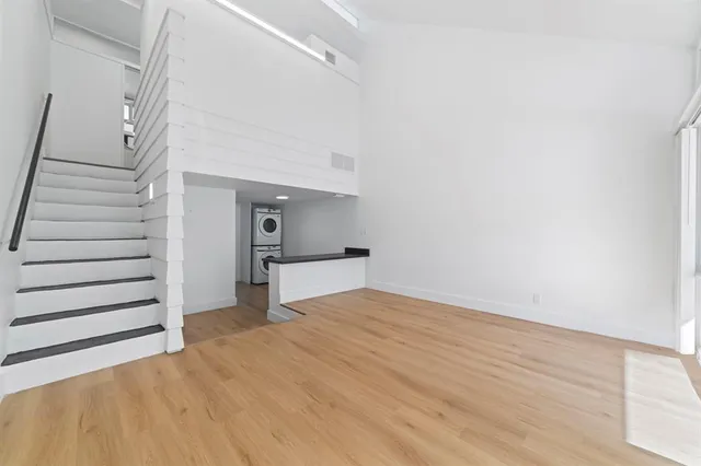 $2,149 | 1951 Northeast 51st Street, Unit 1, Fort Lauderdale, FL 33308