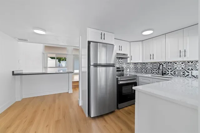 $2,149 | 1951 Northeast 51st Street, Unit 1, Fort Lauderdale, FL 33308