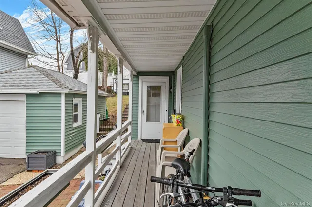 $899,000 | 1408 Henry Avenue, Mamaroneck, NY 10543