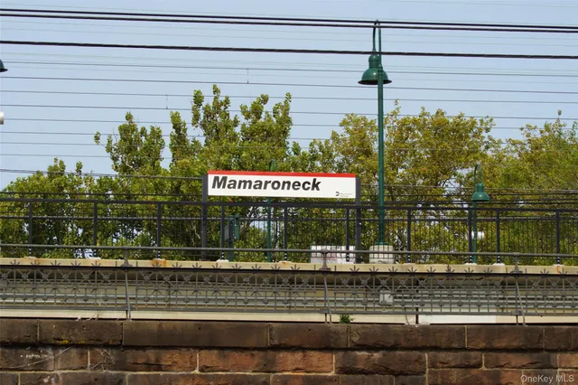 $899,000 | 1408 Henry Avenue, Mamaroneck, NY 10543