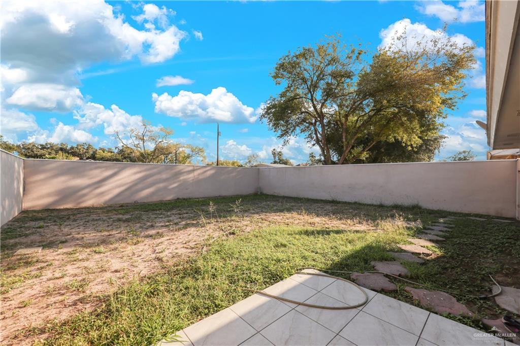 2401 South Jackson Road, Unit 9 Pharr, TX 78577 - Photo 15 of 17 a view of a yard