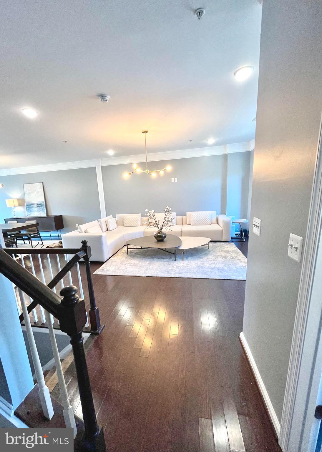 1118 Ribbon Limestone Terrace Southeast Leesburg, VA 20175 - Photo 3 of 54