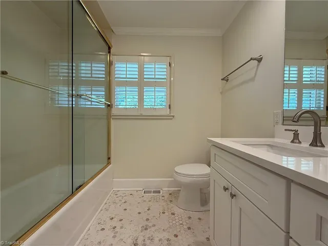 $2,495 | 638 Stratford Road Northwest, Winston-Salem, NC 27104