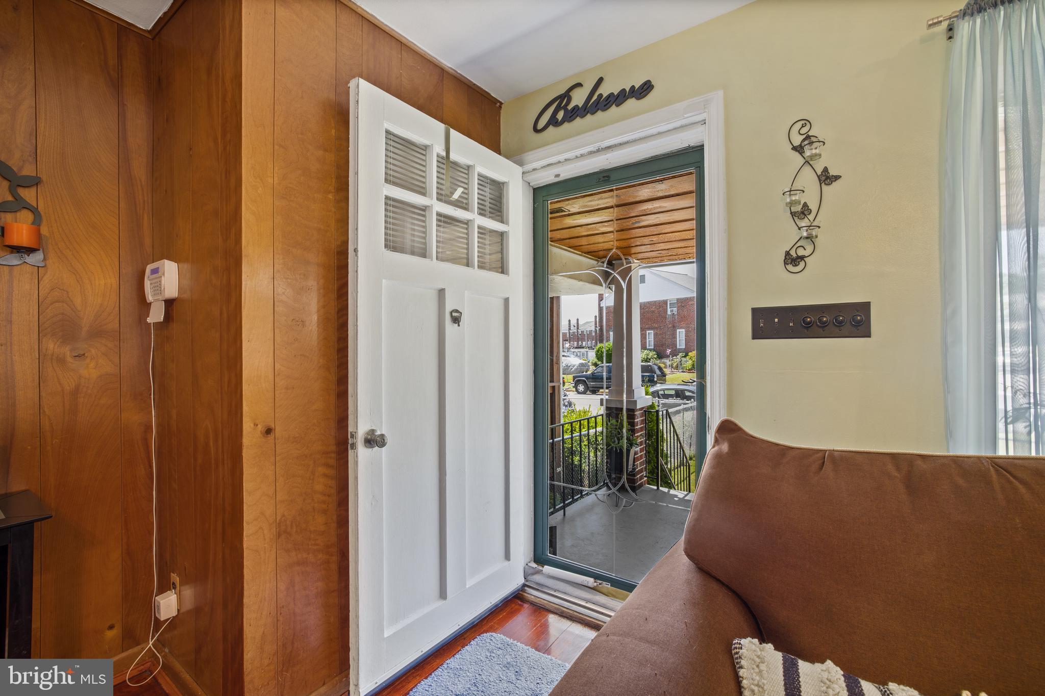 716 Arncliffe Road Baltimore, MD 21221 - Photo 5 of 31