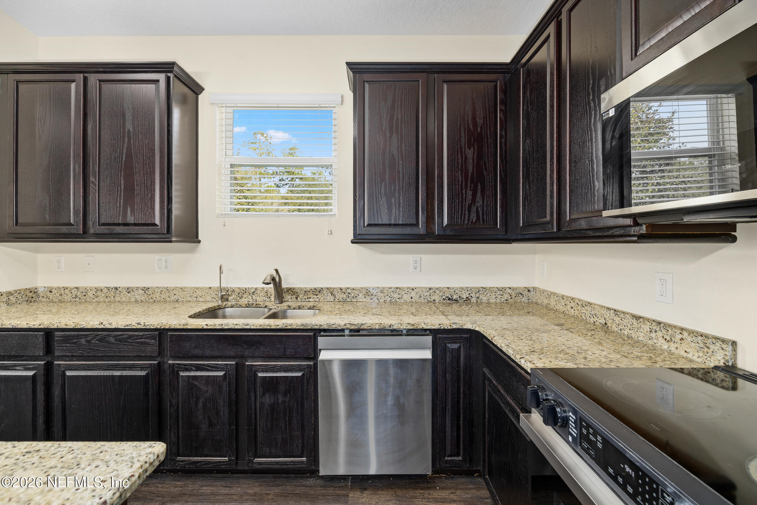 28 Riachuelo Lane St. Augustine, FL 32095 - Photo 19 of 47 35_34 - interior