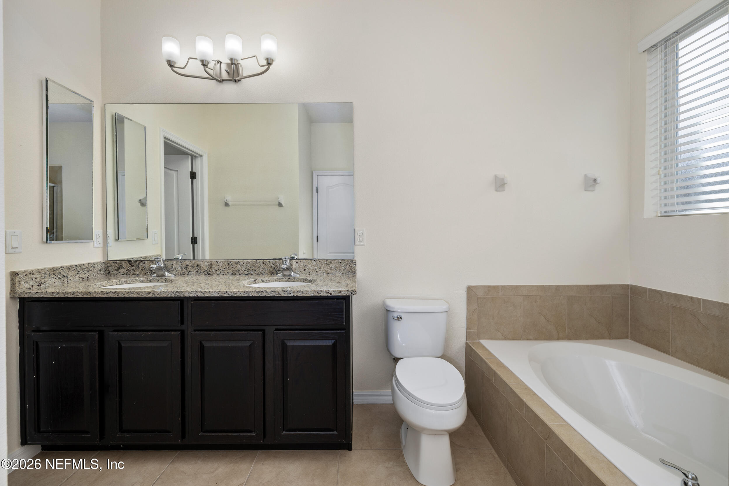 28 Riachuelo Lane St. Augustine, FL 32095 - Photo 24 of 47 41_40 - interior