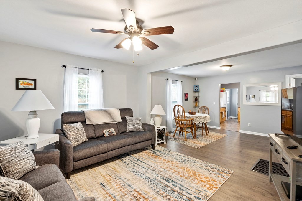 103 Bates Street Northeast Charleston, TN 37310 - Photo 5 of 25 Gallery Image 5
