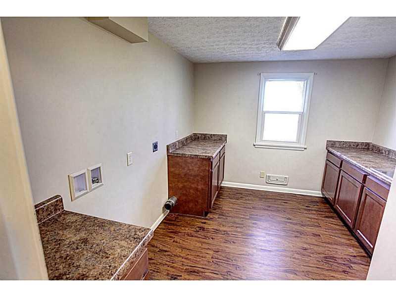 2261 Old Springfield Road Vandalia, OH 45377 - Photo 11 of 17