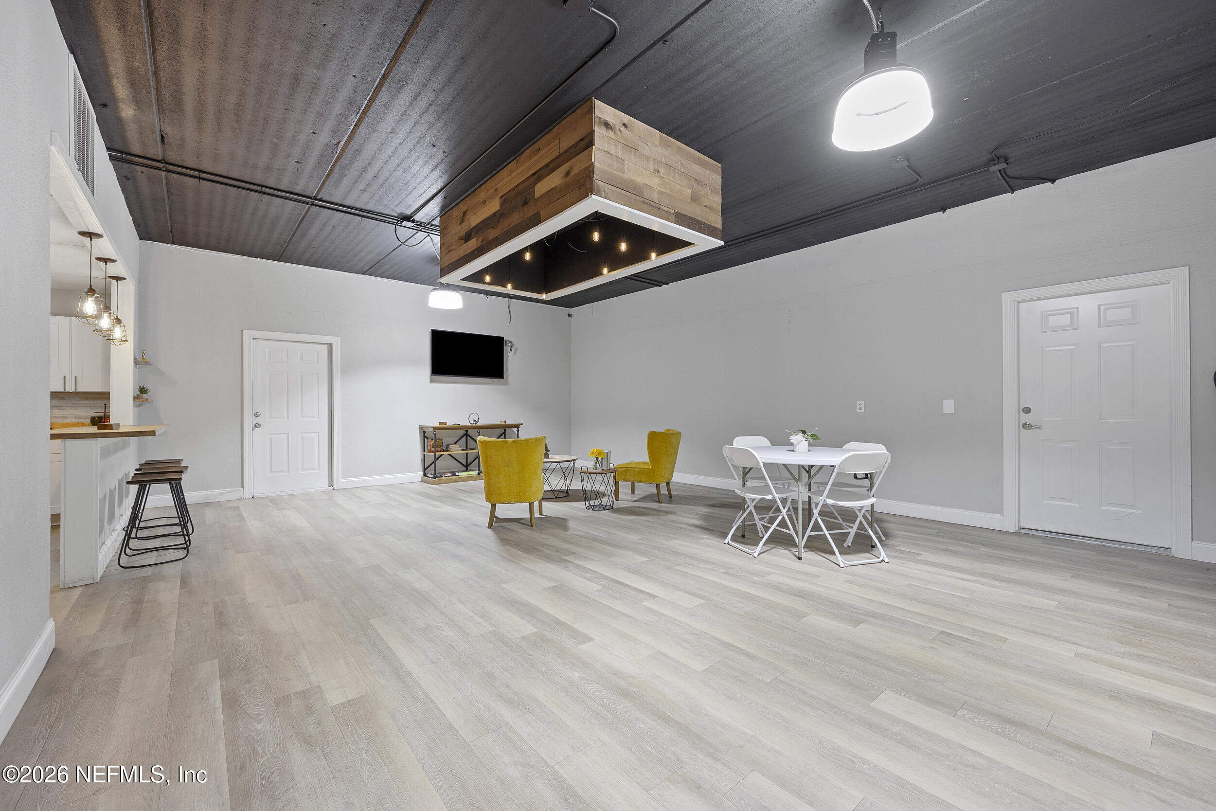 2943 Spring Park Road Jacksonville, FL 32207 - Photo 14 of 33 14