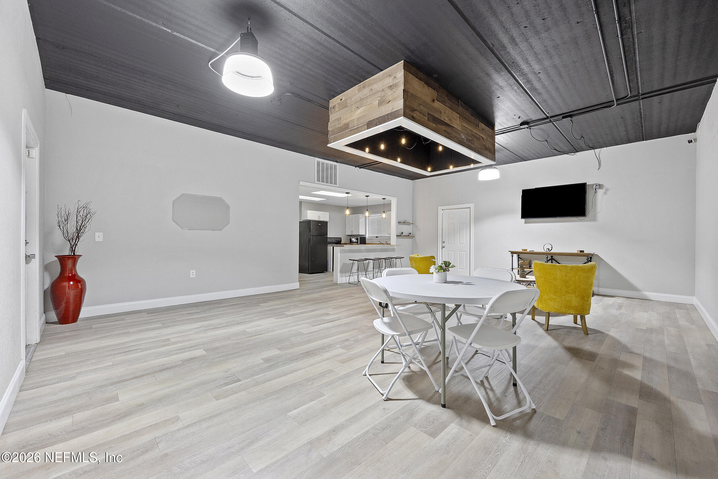 2943 Spring Park Road Jacksonville, FL 32207 - Photo 15 of 33 15