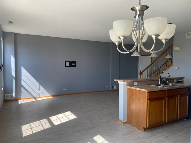 $240,000 | 8508 Sawyer Court, Joliet, IL 60431