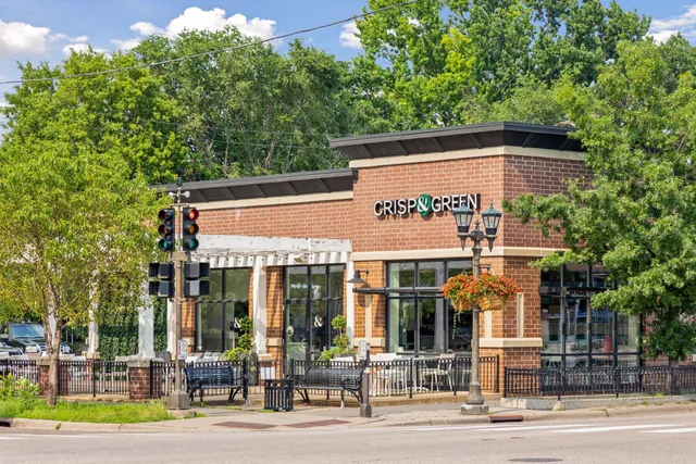 $7,500 | 870 Mount Curve Boulevard, Unit L, St. Paul, MN 55116