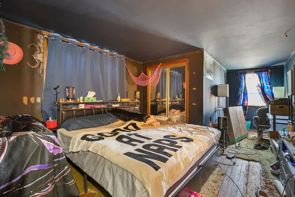 $275,000 | 4842 West Belden Avenue, Chicago, IL 60639