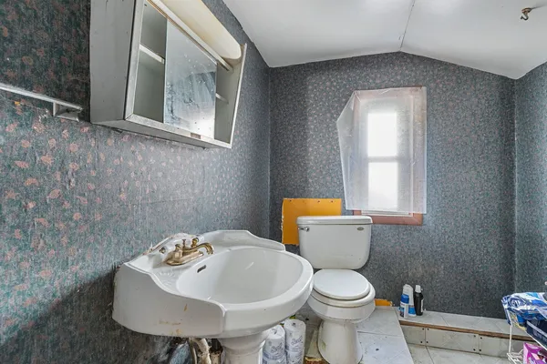 $275,000 | 4842 West Belden Avenue, Chicago, IL 60639