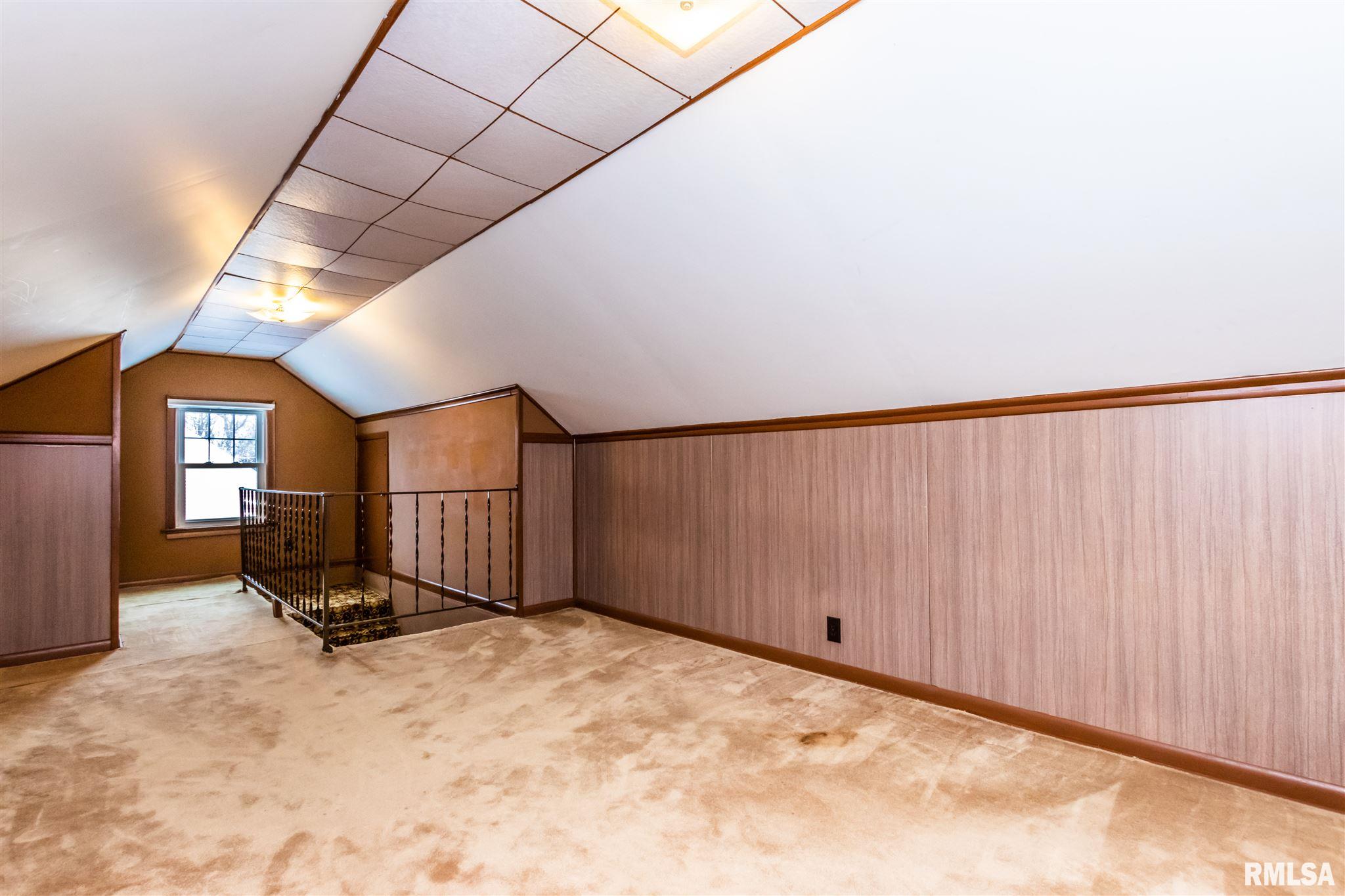 904 State Street Washington, IL 61571 - Photo 24 of 27 Gallery Image 24