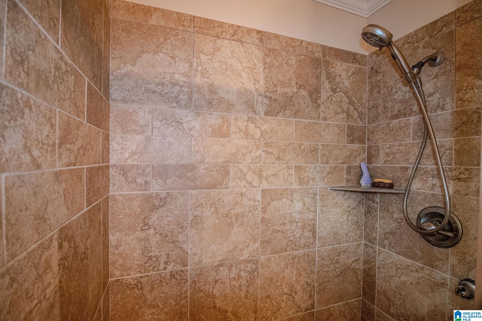 1304 Robertson Road Anniston, AL 36207 - Photo 36 of 43