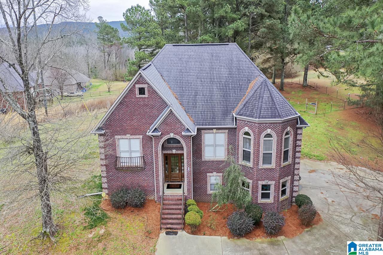 92 Hidden Oaks Lane Cleveland, AL 35049 - Photo 2 of 44