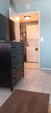 $295,000 | 10145 Sunrise Lakes Boulevard, Unit 405, Sunrise, FL 33322