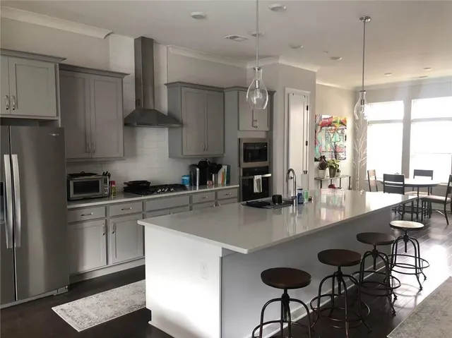 $3,400 | 670 Hudson Way, Roswell, GA 30076